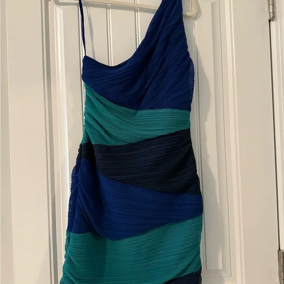 bcbgmaxazria royal blue dress BCBGMAXAZRIA Allure Blue Sequined Maxi Dress – Runway Catalog